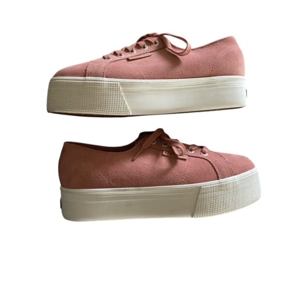 Superga Suede Platform Sneaker 7.5 - Picture 3 of 8